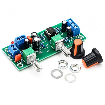 Active low pass filter for subwoofer