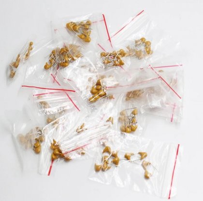 18values*10pcs =180pcs Monolithic Ceramic Capacitor 20pF~1uF,ceramic capacitor Assorted Kit