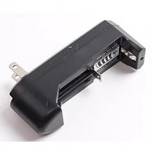 18650 14500 lithium battery charger/4.2V multifunctional single slot charging/18650 universal single charging intelligent