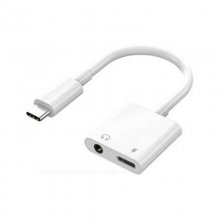 Type-c Charger +3.5 earphone two-in-one